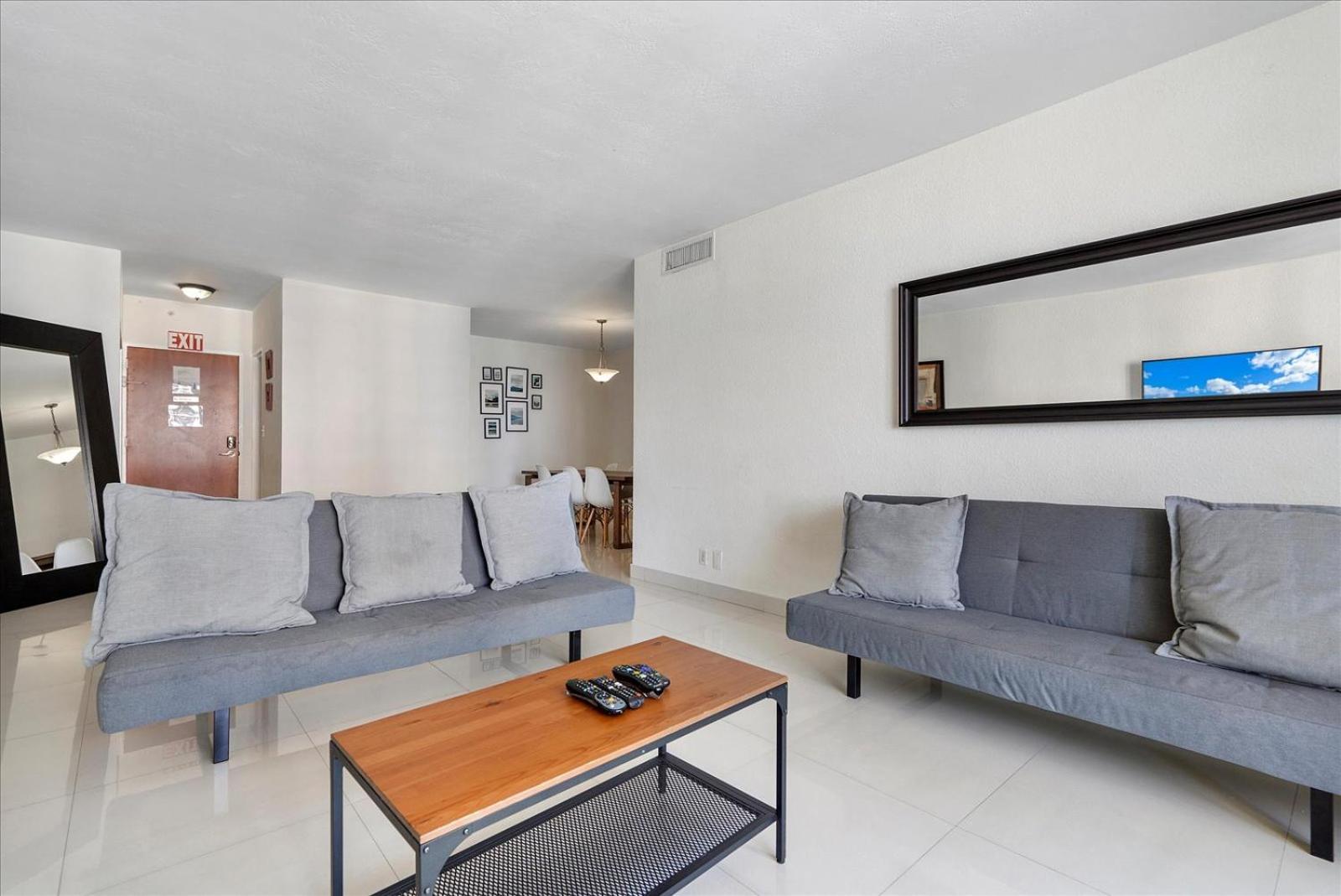 The Tides Ocean Luxury Suites ハリウッド 部屋 写真