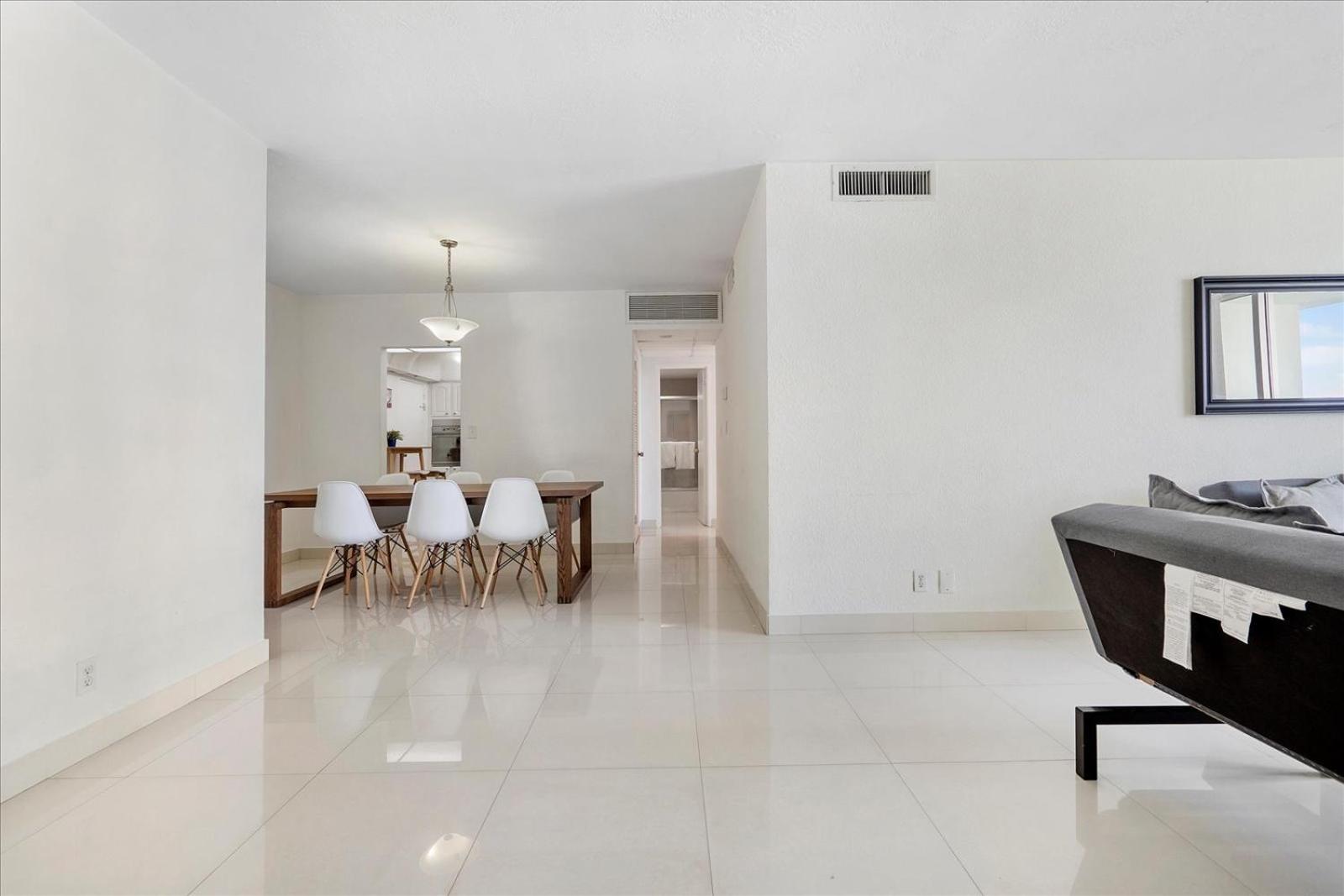 The Tides Ocean Luxury Suites ハリウッド 部屋 写真
